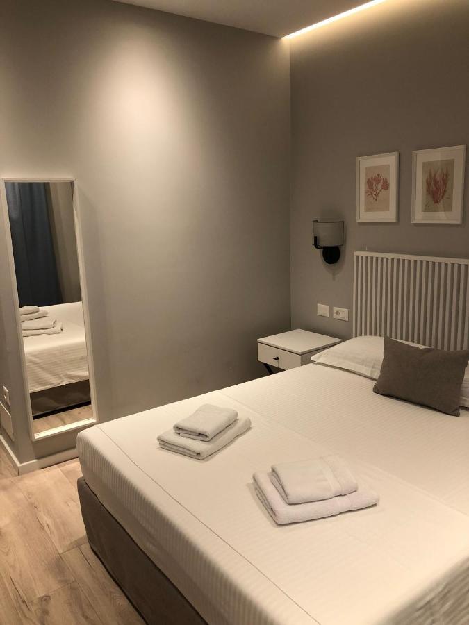 Hotel Dukes Albania Radhimë Exteriér fotografie