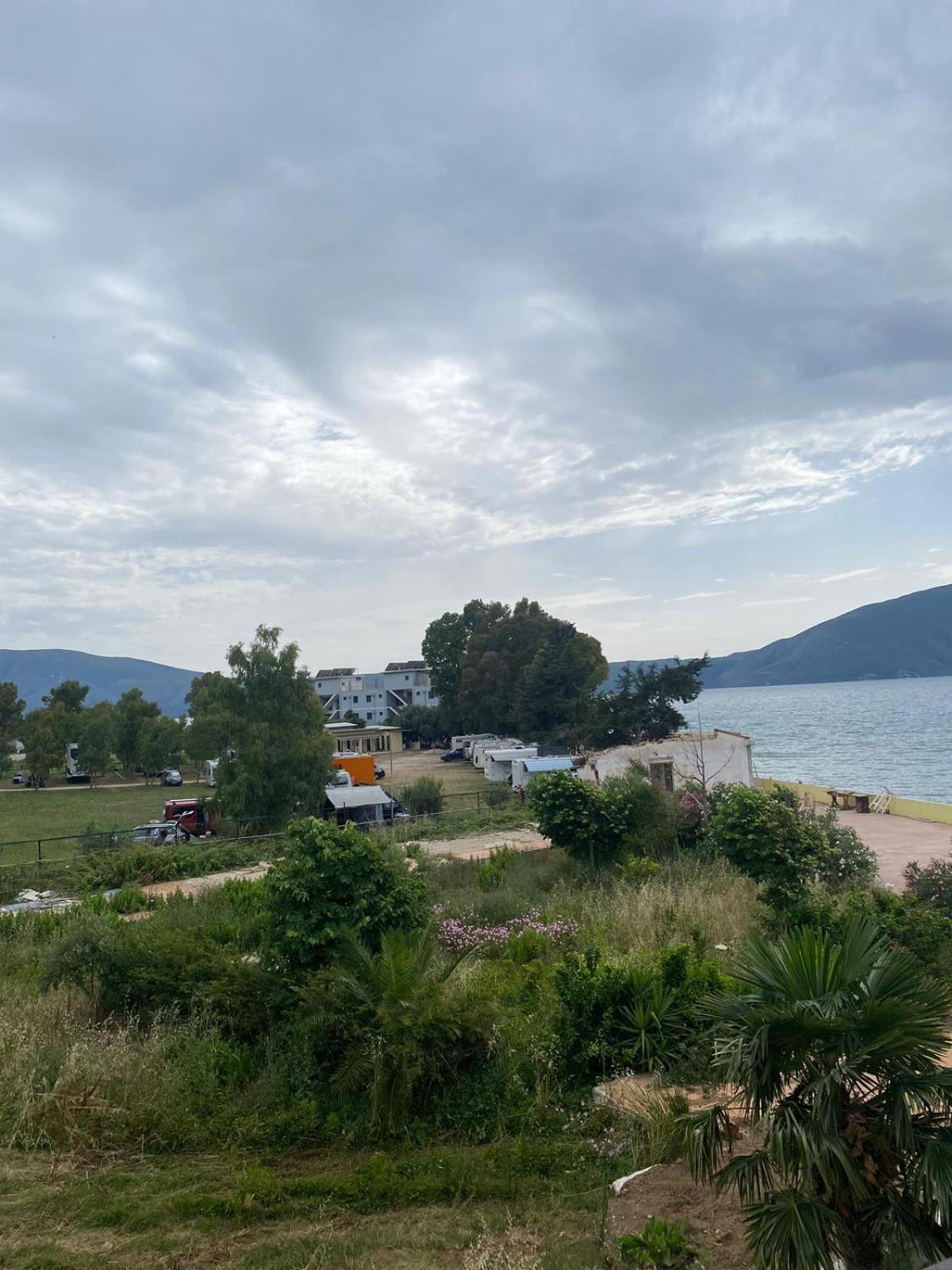 Hotel Dukes Albania Radhimë Exteriér fotografie