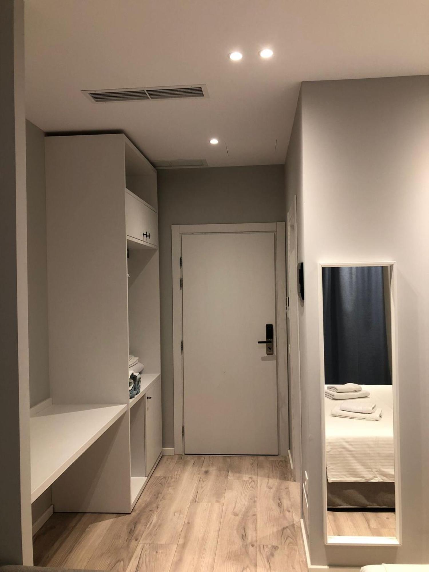 Hotel Dukes Albania Radhimë Pokoj fotografie